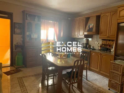 أخرى
