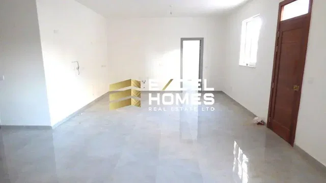 أخرى