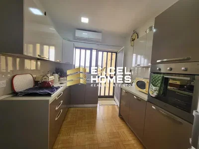 أخرى