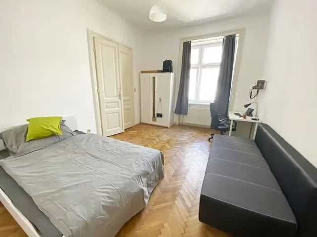 Хол