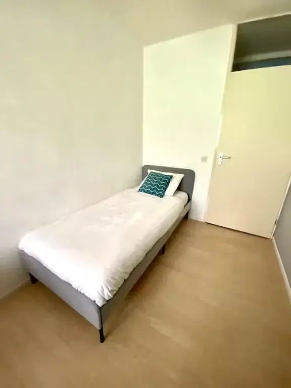 Хол