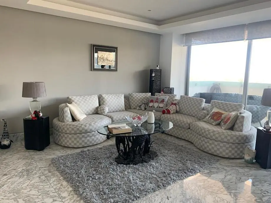 Salon