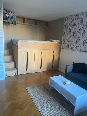 Хол