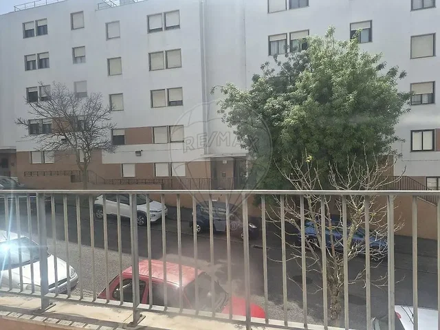 Хол