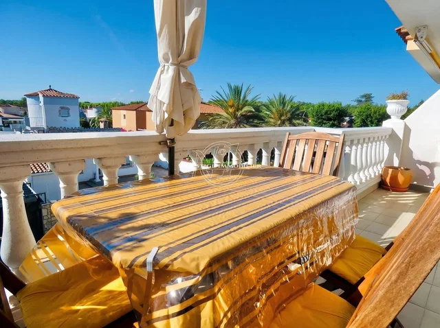 Salón