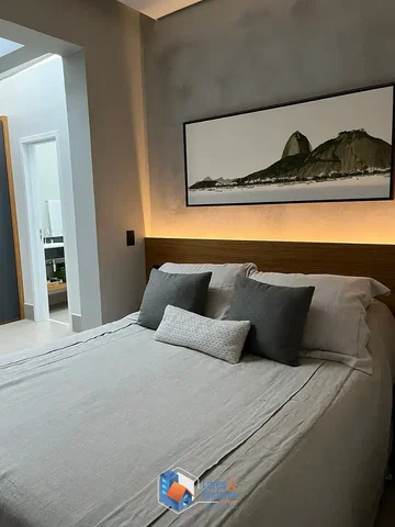 أخرى