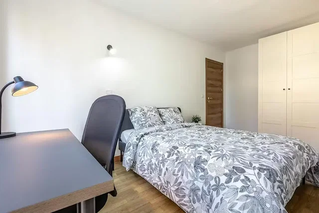 Хол