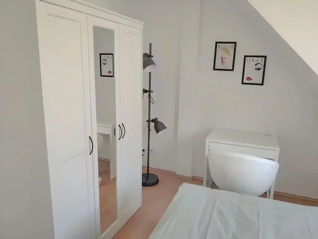 Хол