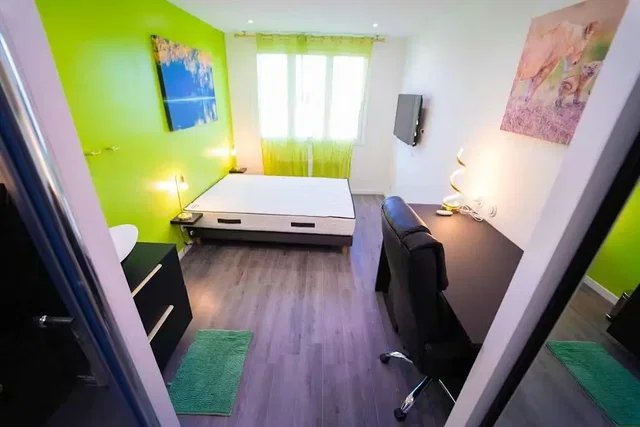 Salon