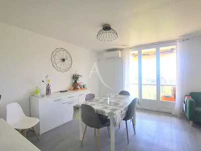 Σαλόνι