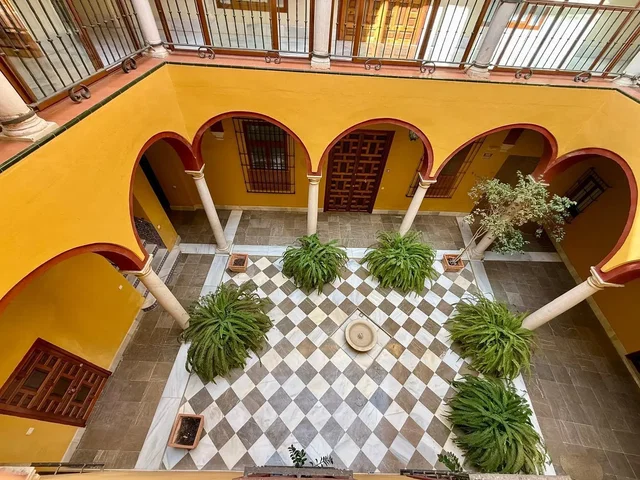 Salon
