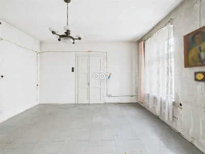 أخرى