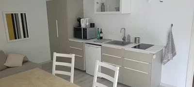 Хол