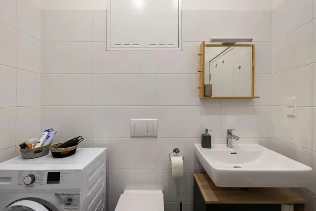 Хол