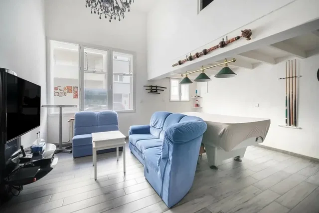 Salon