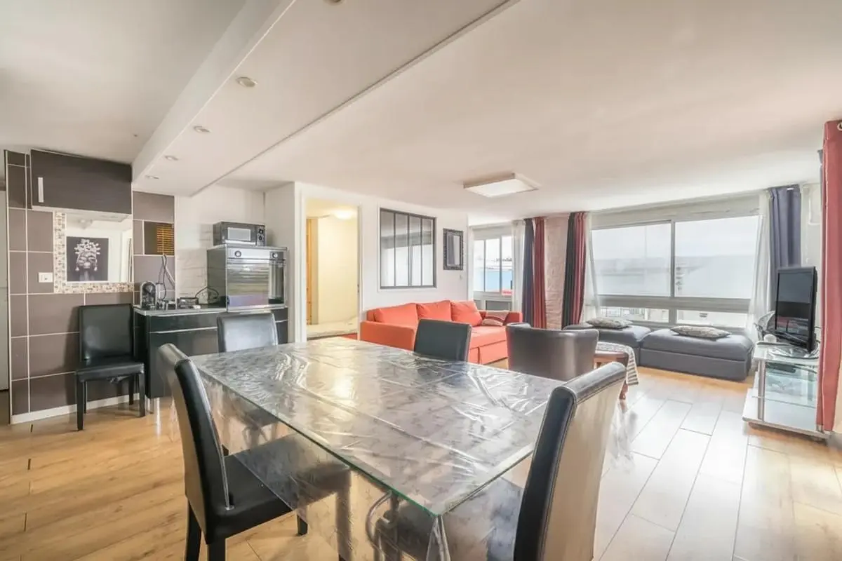 غرفة معيشة