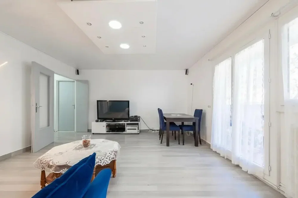 Oturma odası