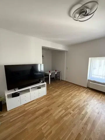 Хол