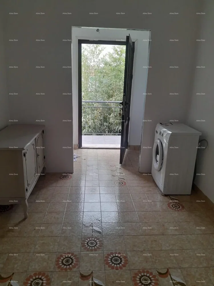 أخرى