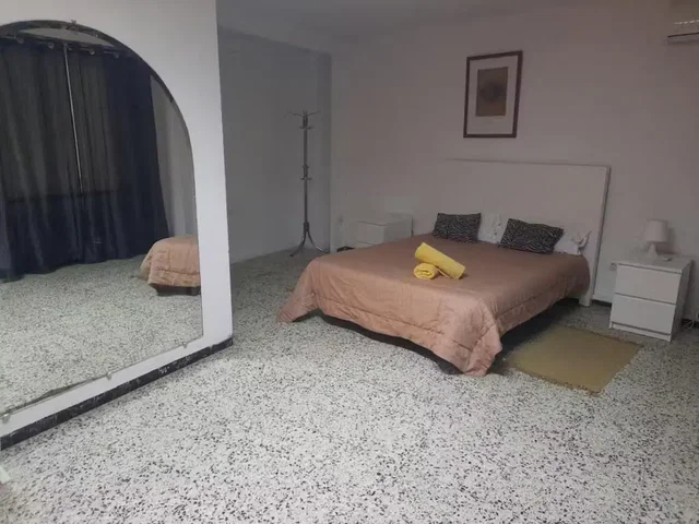 Хол