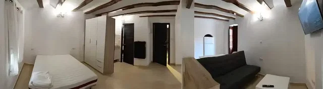Хол