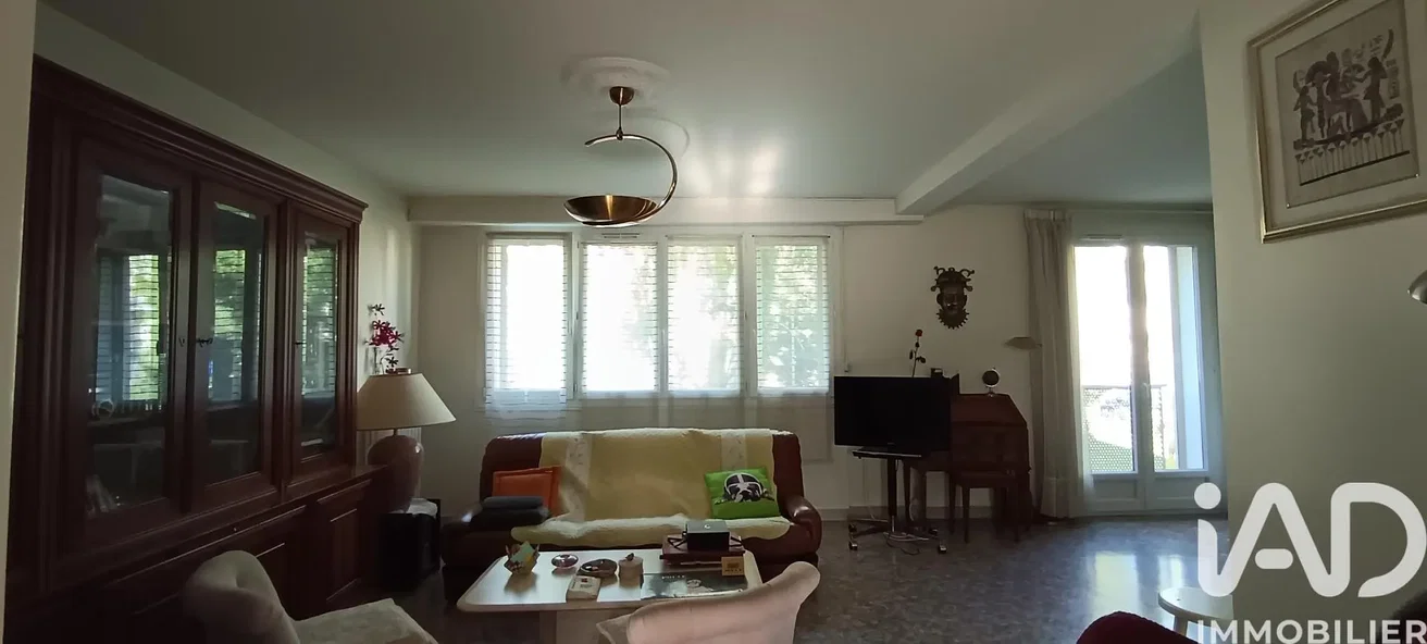 Oturma odası