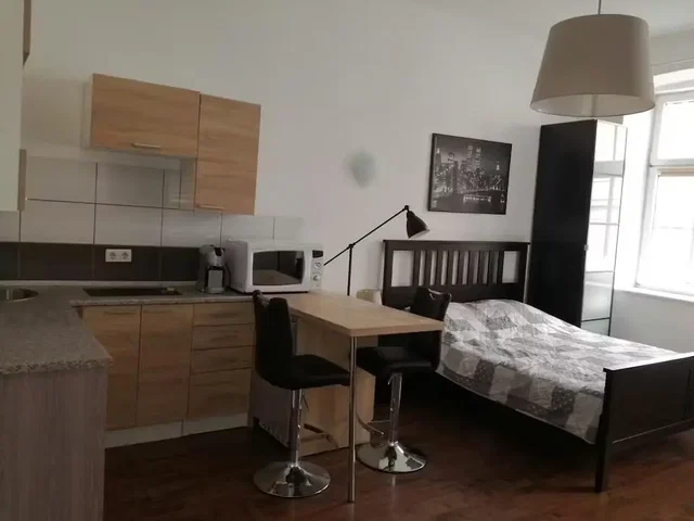 Хол