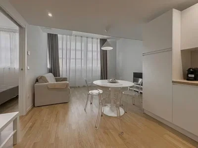 Хол