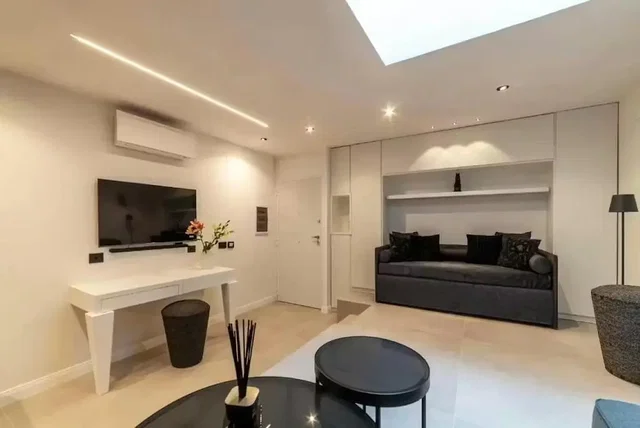 Salon