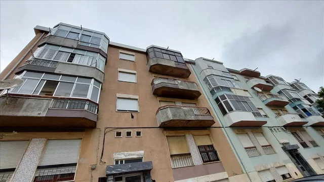 Хол
