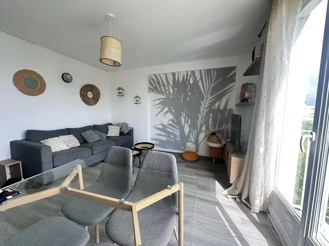 Хол