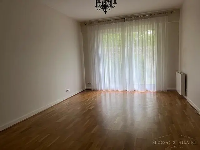Хол