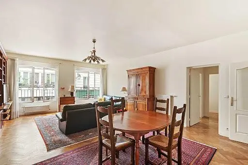Oturma odası