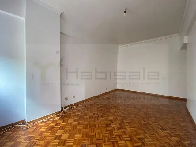 Хол