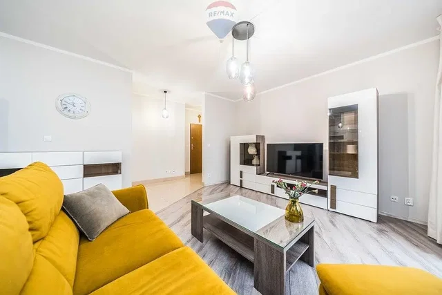 أخرى