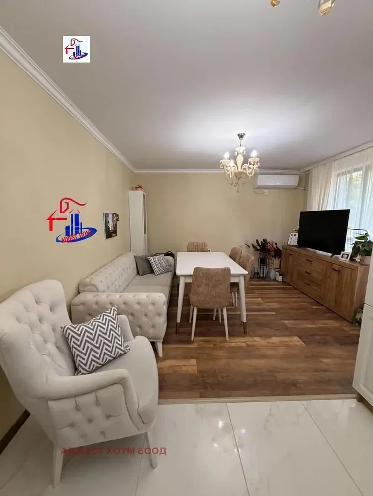 غرفة معيشة
