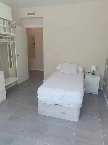 Хол