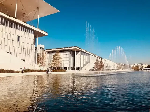 Хол
