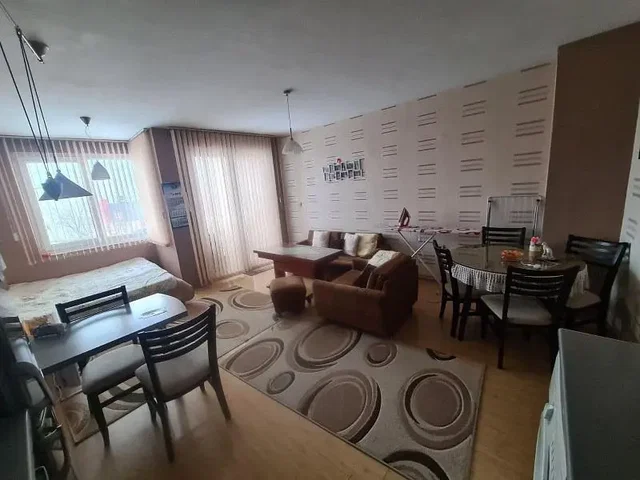 Хол