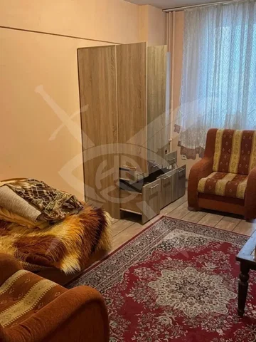 Хол