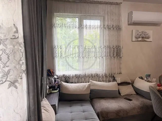 Хол