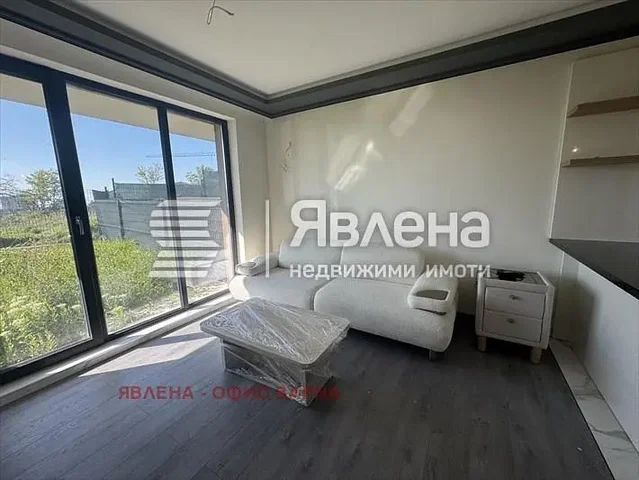 Хол