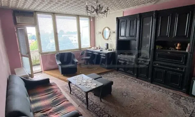 غرفة معيشة