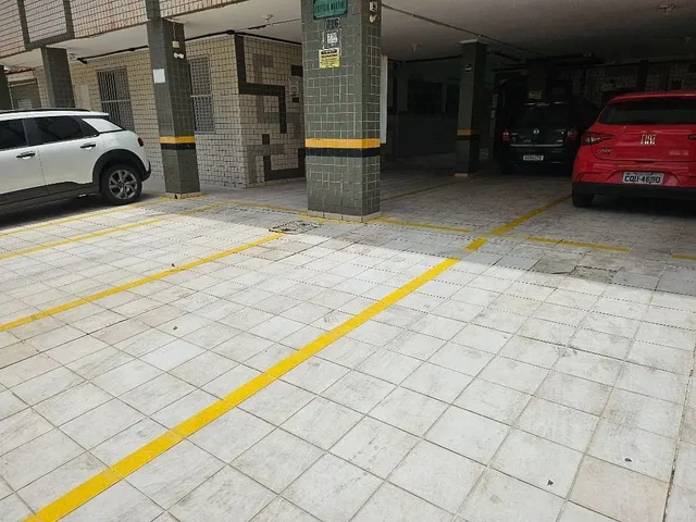 أخرى