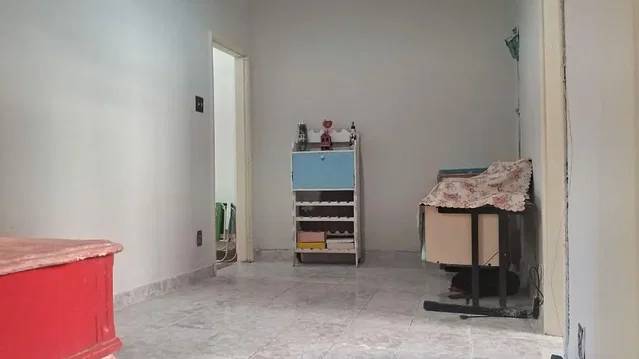 أخرى