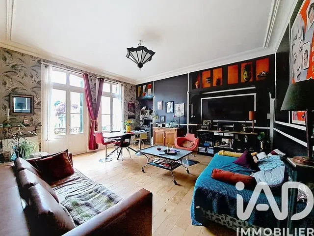Salon