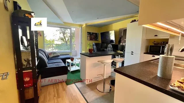 Salón