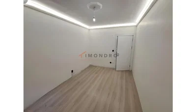 أخرى