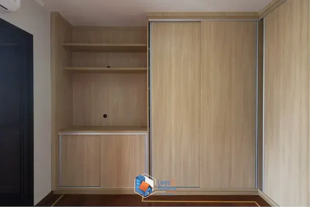 أخرى