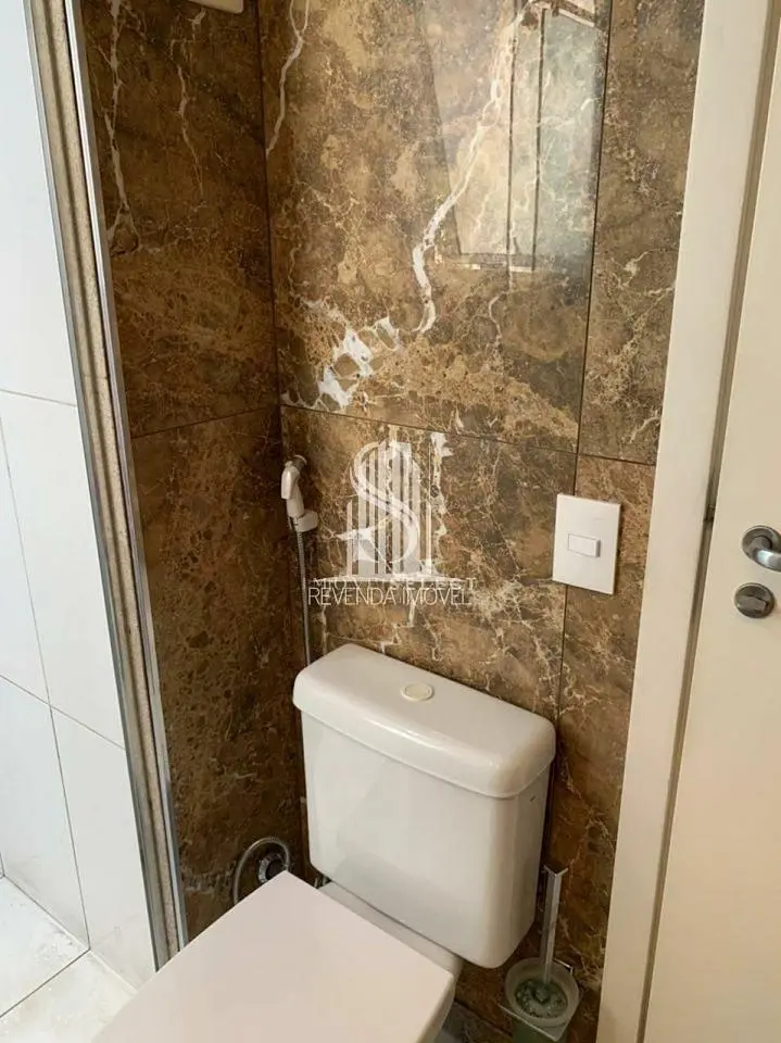 أخرى